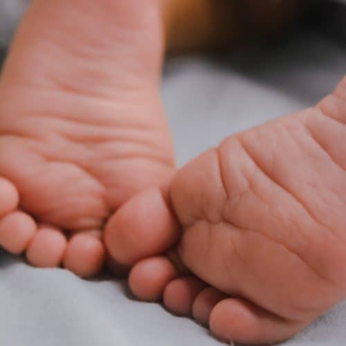 baby feet stock photo found via pexels