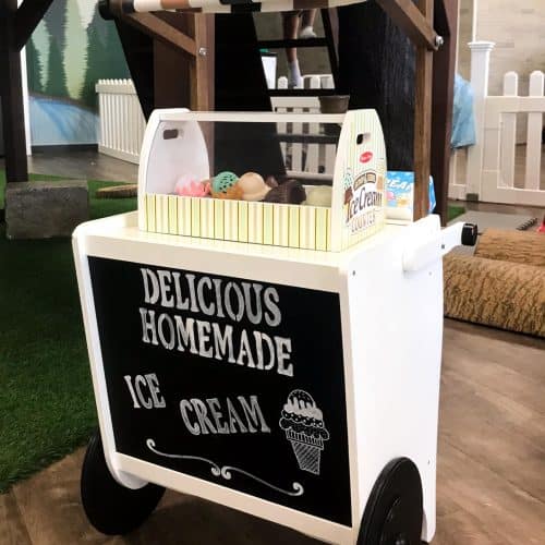 Piney Town Ice Cream Cart Play for Children